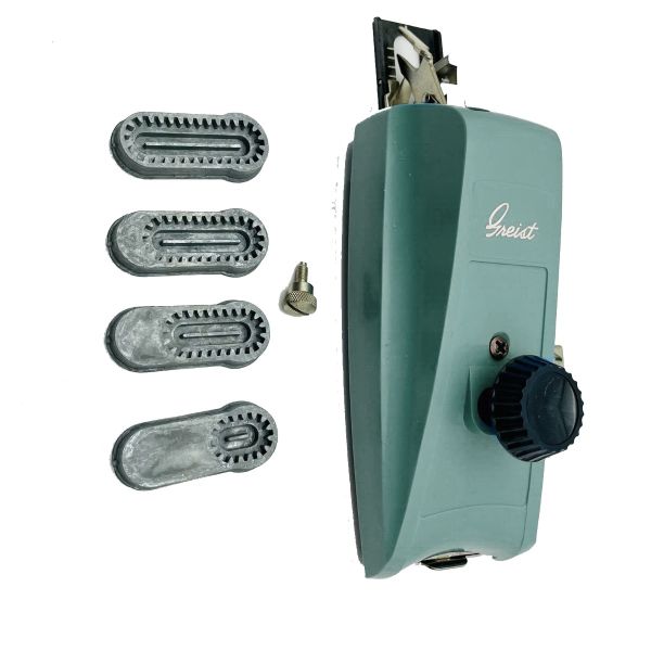 BUTTONHOLER GREIST ATTACHMENT