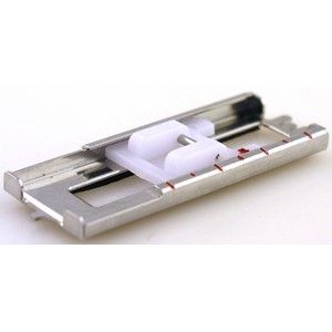 4- STEP BUTTONHOLE FOOT