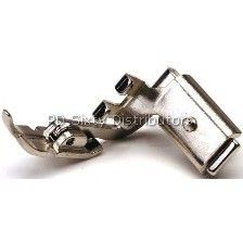 ADJUSTABLE ZIPPER FOOT