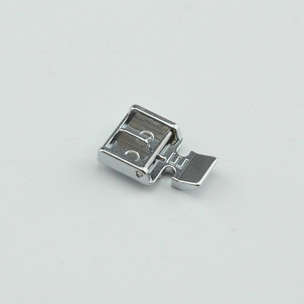 ZIPPER FOOT BL30A MOLLY