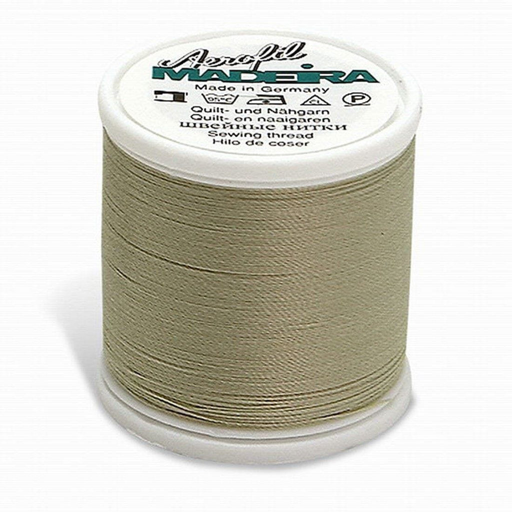AEROFIL NO. 120 PALE SEA FOAM 440YD/400M MADEIRA THREAD PALE SEA FOAM GREEN