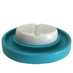 MAGNETIC PIN CUSHION W/BOBBIN