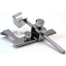 CLOTH GUIDE & QUILTER